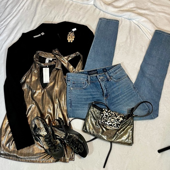 Fiorelli black and gold, small, crossbody bag with gold sequins and coin purse - Picture 8 of 8